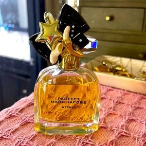 Womens Marc Jacobs perfume